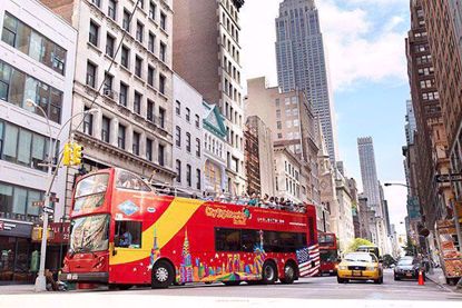 Double Decker Bus Tour of Downtown Manhattan